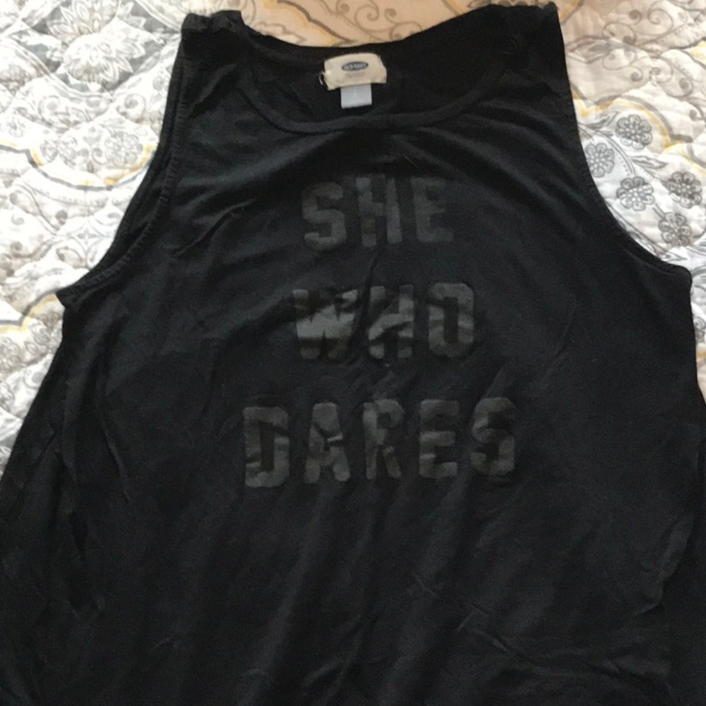 She who dares black top